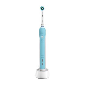 Periuta de dinti electrica Oral-B PRO1 700
