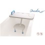 Bathtub seat with movable backrest