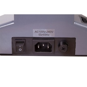 Microscopio monoculare levenhuk 700m