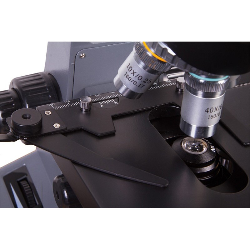 Microscopio trinoculare levenhuk 740t