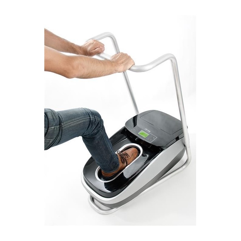 Zařízení orma pro automatické zakrytí obuvi hygienickou obuví