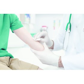 Cotonetes softa swabs com 70% de álcool isopropílico - 100 unidades.