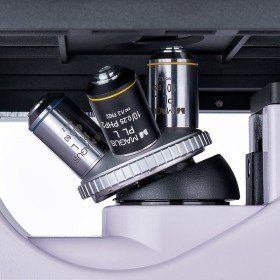 Fordított biológiai mikroszkóp magus bio v300