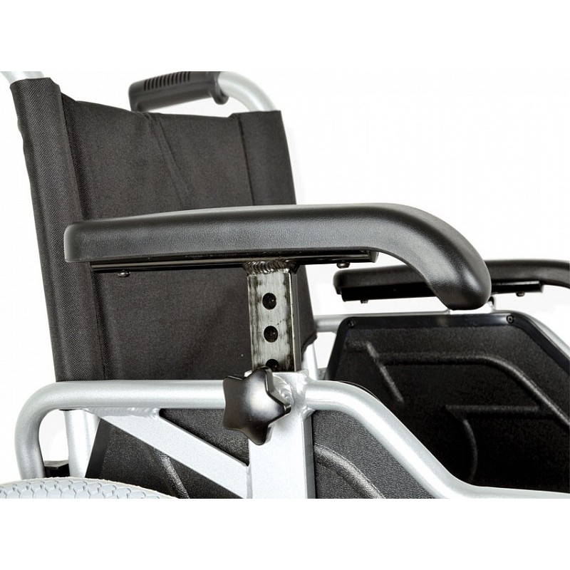 Deluxe wheelchair - aluminium