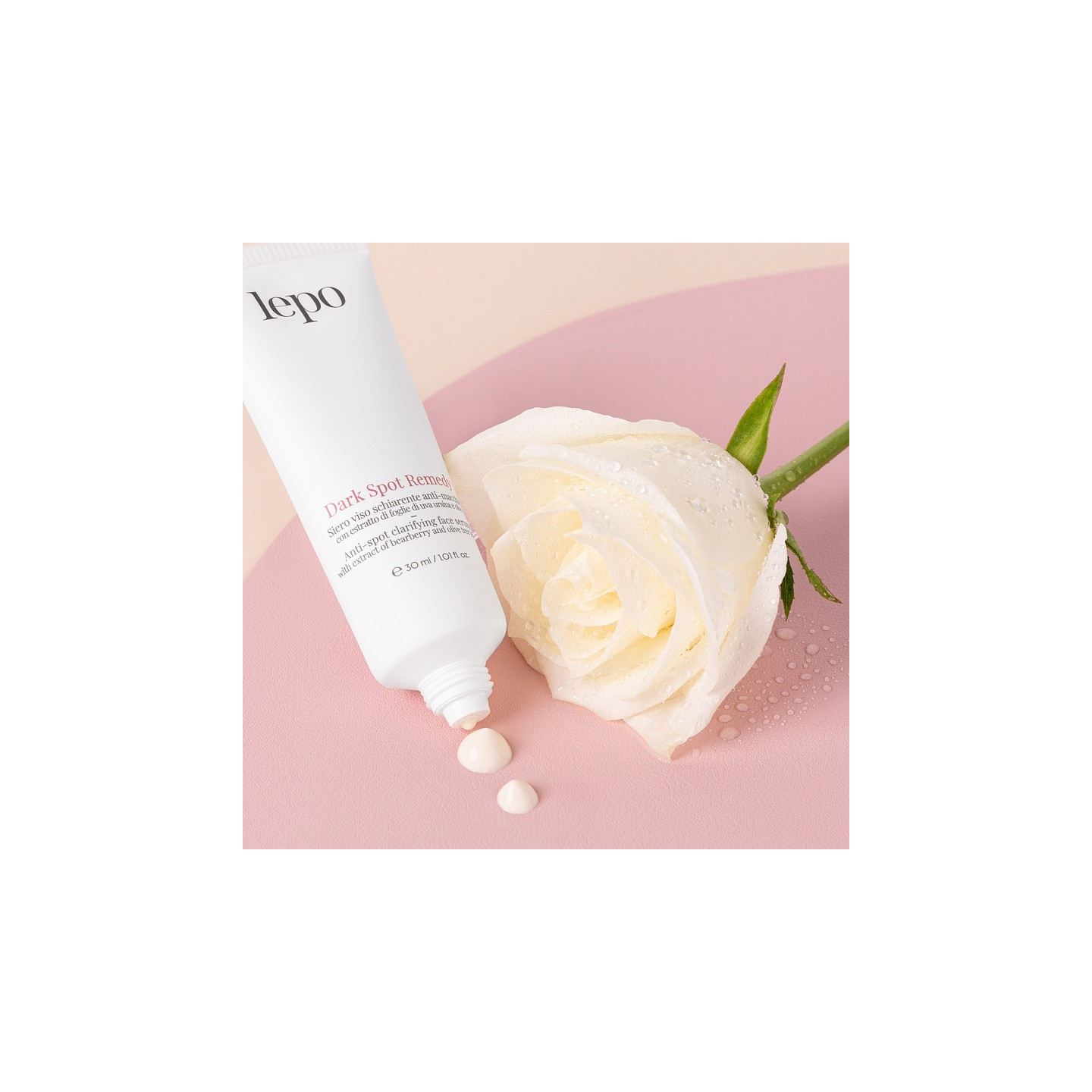 DARK SPOT REMEDY Siero viso schiarente anti-macchie con estratto di foglie di uva ursina e olivo