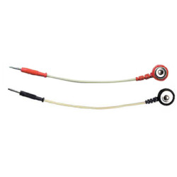 CSATLAKOZÓ ADAPTER 2 mm/VEZETÉK/A APA CSIPESZ piros vagy fekete